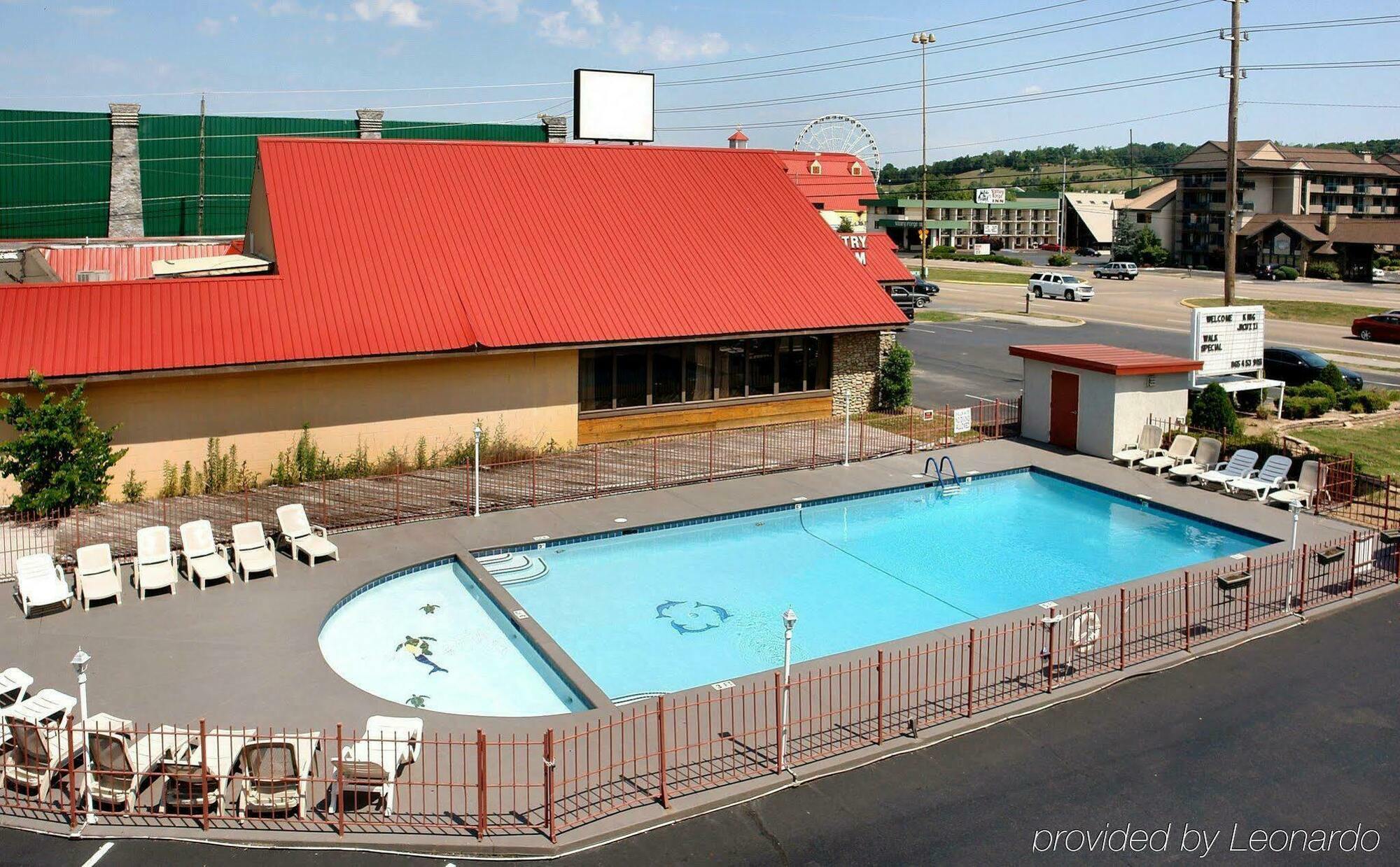 Red Roof Inn&Suites Pigeon Forge Parkway Exterior foto